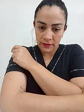 Snapshot of XGabrielaXX chatting on November 2025 11:16:02 AM XGabrielaXX online show from November 2025 11:16:02 AM