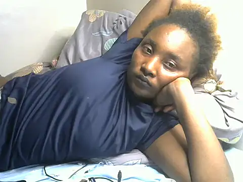 StacyGee24 online show from February 2026 06:43:02 PM