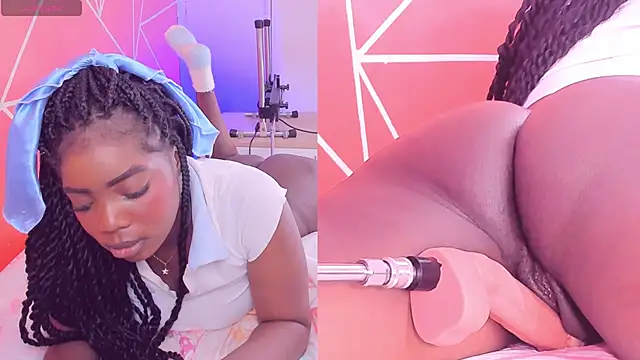 zoeethompson cm online show from March 2025 02:32:02 PM