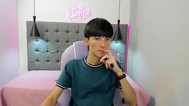 Snapshot of Jake_evans chatting on September 2025 08:03:02 PM Jake evans online show from September 2025 08:03:02 PM