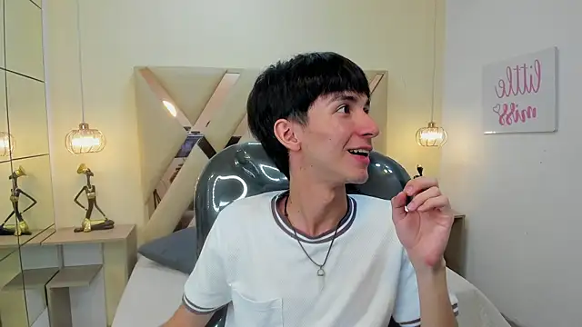 Jake evans online show from November 2025 12:59:01 PM