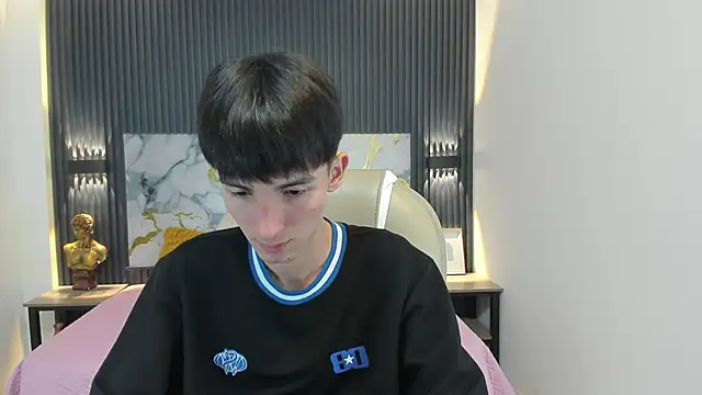 Jake evans online show from November 2025 01:04:01 PM