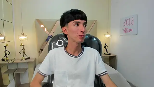 Jake evans online show from December 2025 01:21:02 PM