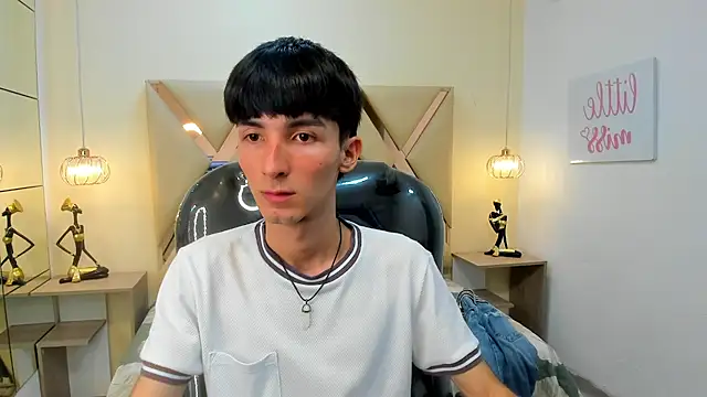 Jake evans online show from December 2025 07:38:01 PM