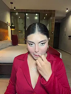 zui lu online show from February 2026 01:37:02 AM