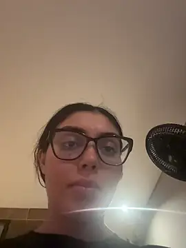 zui lu online show from February 2026 12:00:02 AM