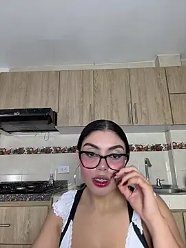 zui lu online show from October 2025 03:03:01 AM