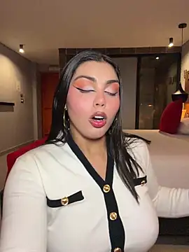 zui lu online show from April 2026 01:39:01 AM