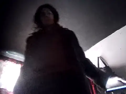 lmlfff online show from November 2025 05:06:02 PM