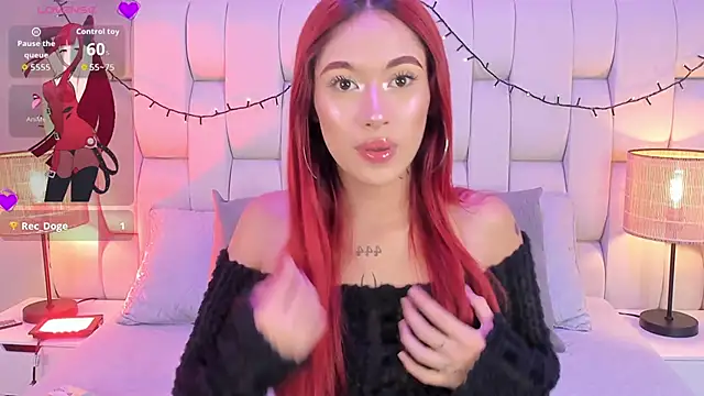 Snapshot of SkinnyFoxy chatting on November 2025 07:58:01 PM SkinnyFoxy online show from November 2025 07:58:01 PM