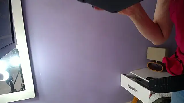 sophia ny online show from February 2026 12:49:02 PM