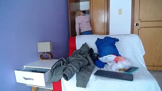 sophia ny online show from February 2026 01:00:01 PM