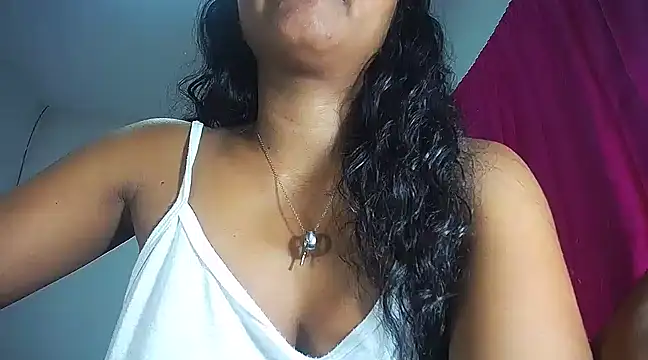 Snapshot of Sashabreck chatting on February 2025 03:07:01 AM Sashabreck online show from February 2025 03:07:01 AM