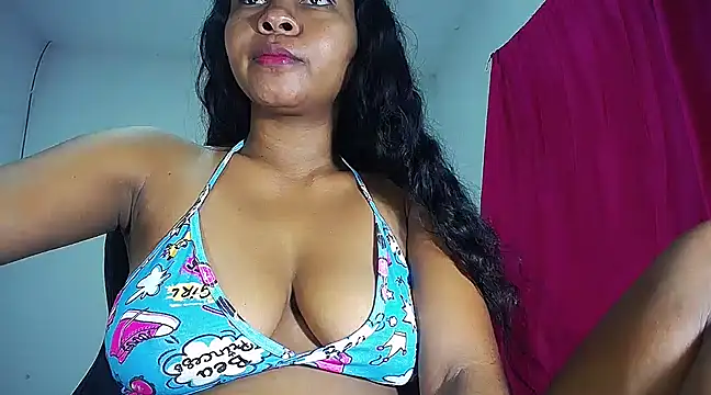 Snapshot of Sashabreck chatting on March 2025 02:27:02 AM Sashabreck online show from March 2025 02:27:02 AM