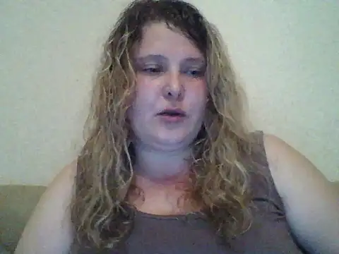ParisMimi online show from May 2026 08:38:02 PM