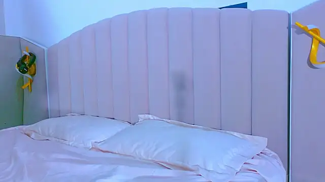 Aashika-Kaur online show from January 2026 04:27:02 AM