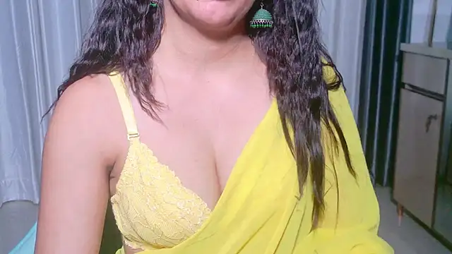 Snapshot of Aashika-Kaur chatting on June 2026 05:08:01 AM Aashika-Kaur online show from June 2026 05:08:01 AM