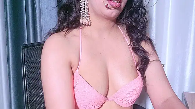 Aashika-Kaur online show from May 2026 04:07:01 AM