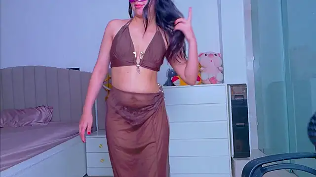 Snapshot of Aashika-Kaur chatting on October 2025 04:35:02 AM Aashika-Kaur online show from October 2025 04:35:02 AM