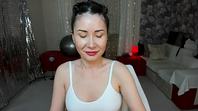 Snapshot of KarinaSweeety chatting on September 2025 07:29:02 AM KarinaSweeety online show from September 2025 07:29:02 AM