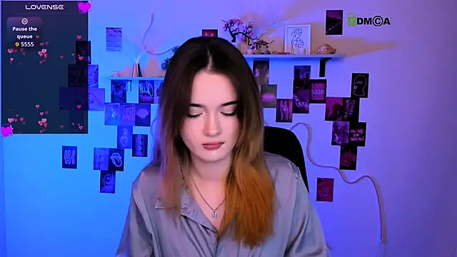 liana kisses online show from February 2026 08:30:02 PM