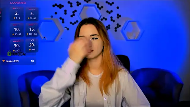 liana kisses online show from November 2025 08:42:01 PM