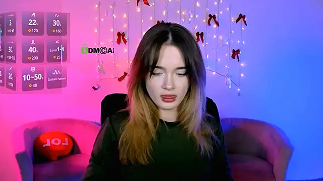 liana kisses online show from February 2026 08:05:02 PM