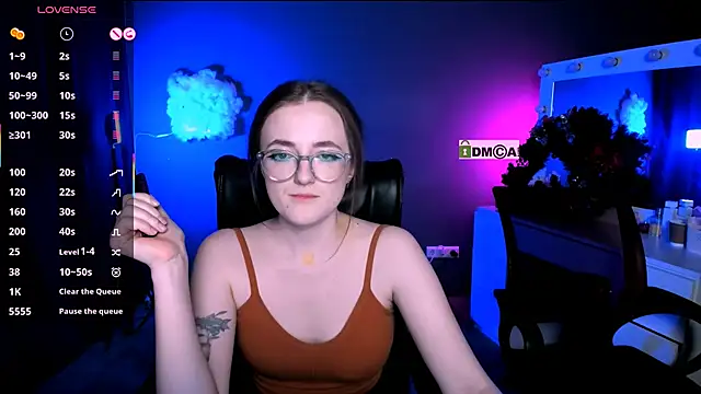 liana kisses online show from February 2025 02:19:02 AM