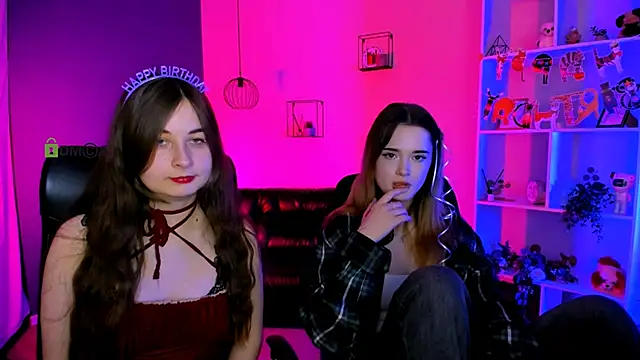 liana kisses online show from February 2026 10:29:01 PM