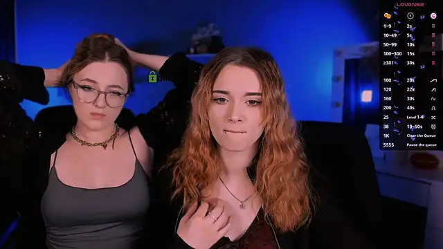 liana kisses online show from September 2025 07:24:02 PM