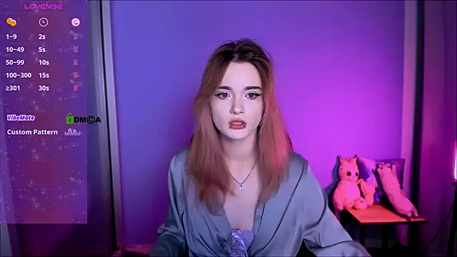 liana kisses online show from October 2025 07:59:01 PM