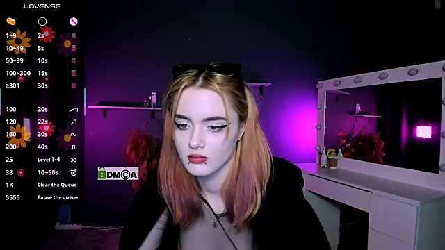 liana kisses online show from March 2025 11:14:02 PM