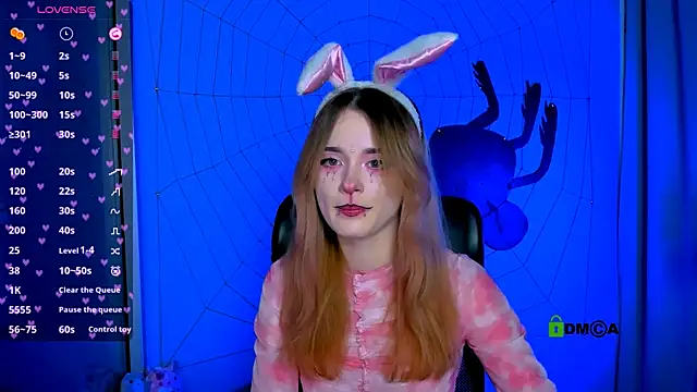 liana kisses online show from October 2025 07:46:01 PM