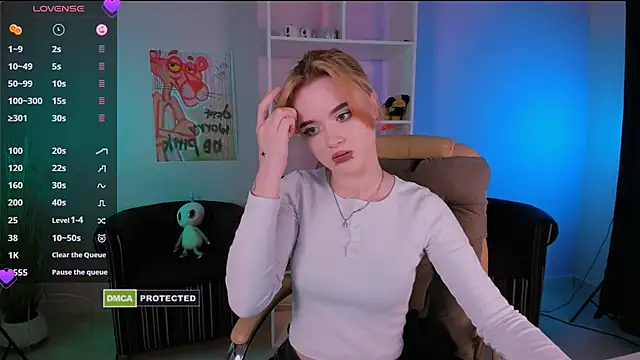 liana kisses online show from March 2025 04:57:02 AM