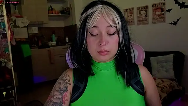 Snapshot of FernandaOrtegaaa chatting on May 2026 12:11:01 AM FernandaOrtegaaa online show from May 2026 12:11:01 AM