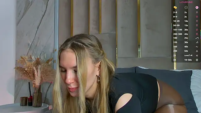 LeslieMines online show from January 2026 05:55:01 AM