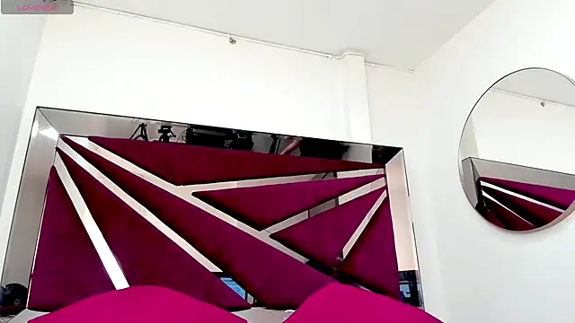 BarbaraKnox  online show from June 2026 06:16:02 PM