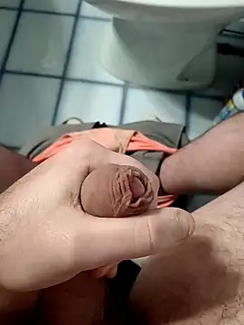 Snapshot of Durovoglioso2 chatting on February 2025 11:55:02 AM Durovoglioso2 online show from February 2025 11:55:02 AM