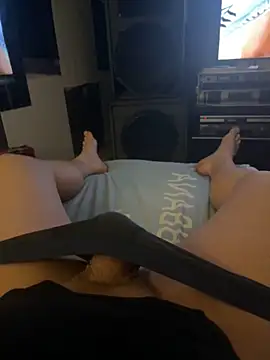 Snapshot of MatthewEmme chatting on March 2025 12:00:01 AM MatthewEmme online show from March 2025 12:00:01 AM