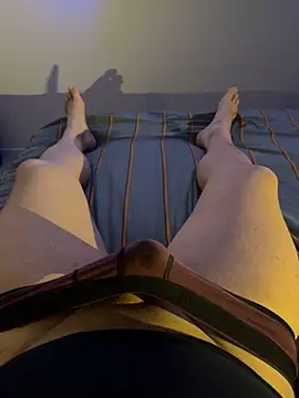 Snapshot of MatthewEmme chatting on December 2024 10:12:01 PM MatthewEmme online show from December 2024 10:12:01 PM