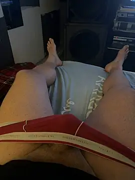 Snapshot of MatthewEmme chatting on February 2025 12:20:01 AM MatthewEmme online show from February 2025 12:20:01 AM