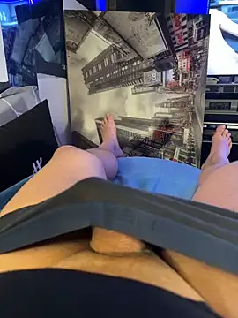 MatthewEmme online show from February 2026 12:01:02 AM