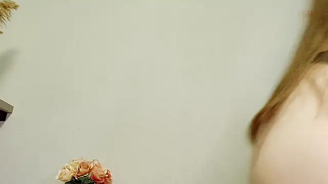 AliseSexyDoll777 online show from April 2026 07:15:02 PM