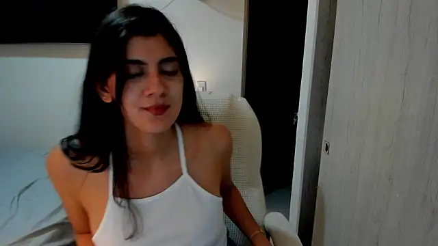 Snapshot of misstoya chatting on September 2025 01:01:02 AM misstoya online show from September 2025 01:01:02 AM