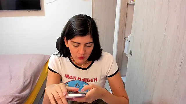 misstoya online show from March 2026 06:09:02 PM