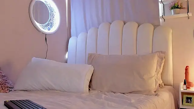 Snapshot of martinaaricci chatting on September 2025 01:40:02 PM martinaaricci online show from September 2025 01:40:02 PM