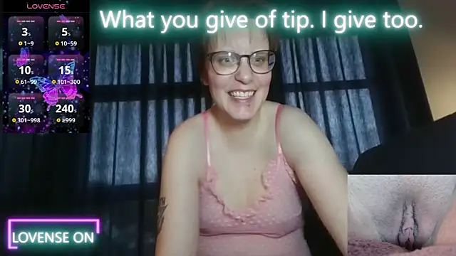 Snapshot of PernillaGirl chatting on March 2025 04:36:02 PM PernillaGirl online show from March 2025 04:36:02 PM