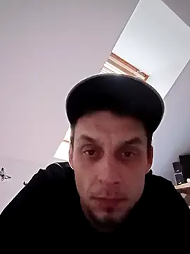 HonzaRe online show from February 2026 03:41:01 PM