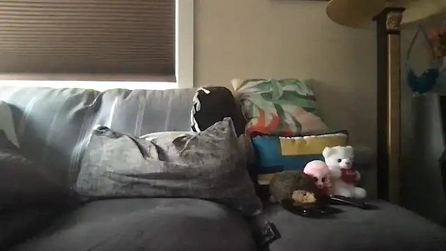 cliveokanagan24 online show from February 2025 05:34:01 PM