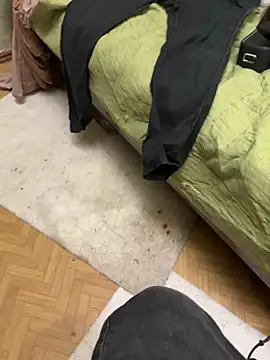 Ariel Ari online show from January 2026 09:35:01 AM